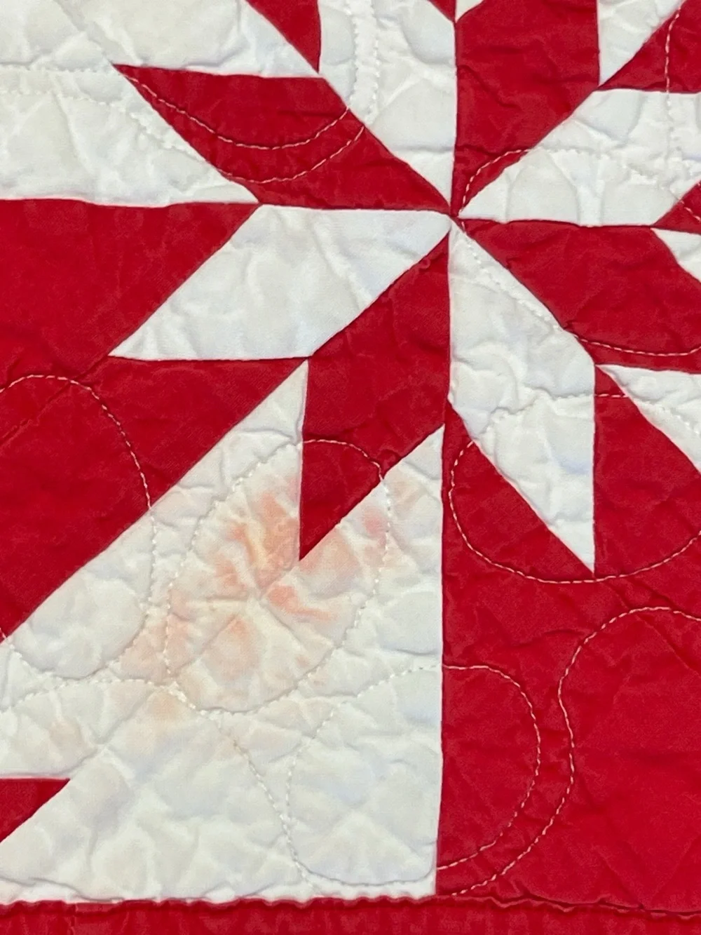 Classic Red and White Star Patchwork w/ Quilt Dog Theme Heavy Cotton  51